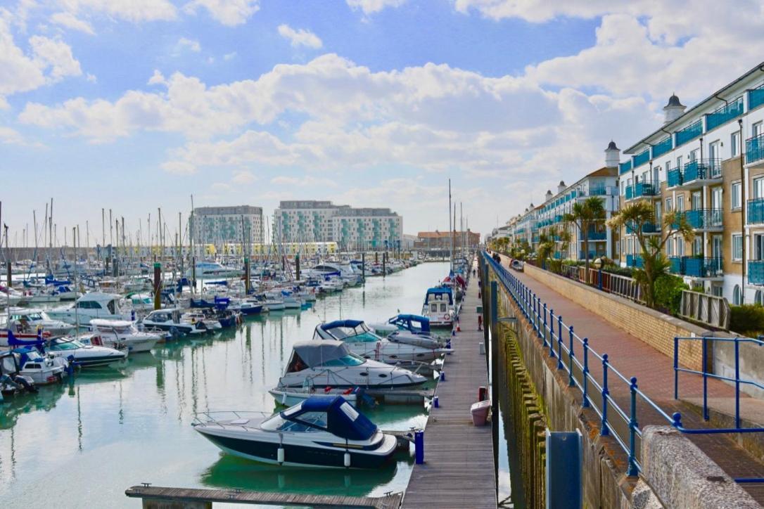 Apartamento Marina Living With Parking, Balcony, Quiet And Secure Brighton Exterior foto