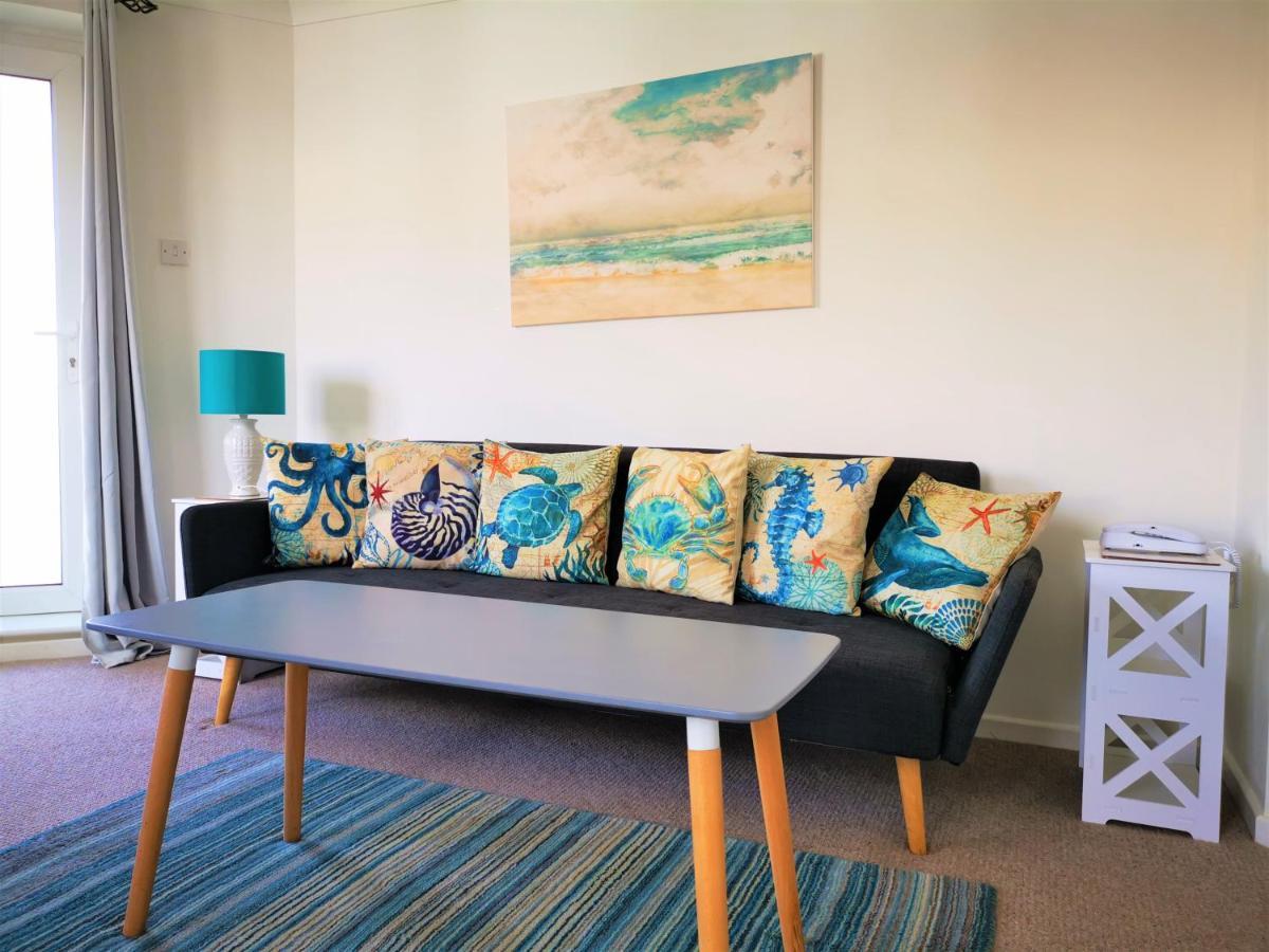 Apartamento Marina Living With Parking, Balcony, Quiet And Secure Brighton Exterior foto